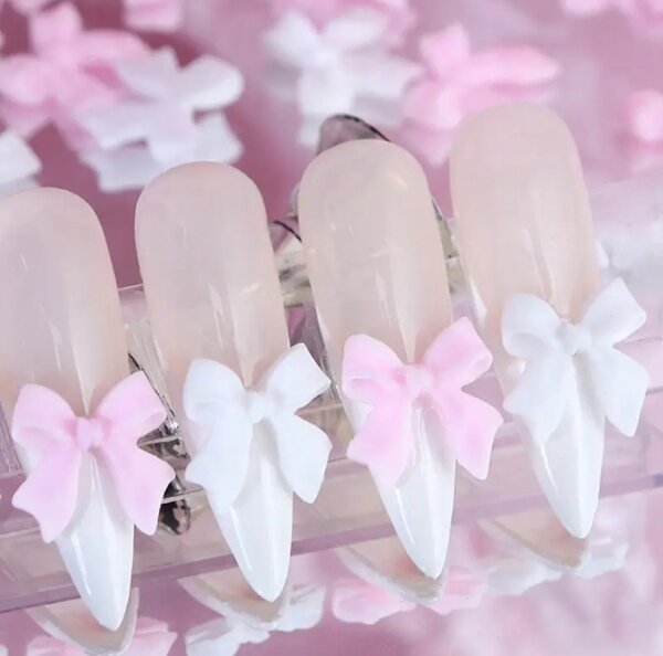 Masnice,leptiri,srca ukrasi za nokte 10 kom