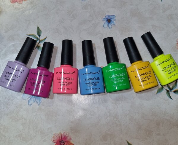 Set magk fluorescentni uv gel lakovi